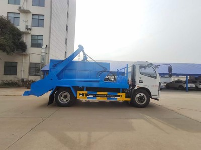 江苏连云港市李总2月22号网签一台东风8方摆臂垃圾车